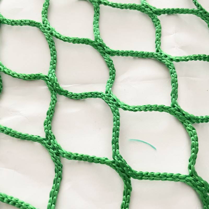Price per square metre of thick, white and green 5 cm net hole