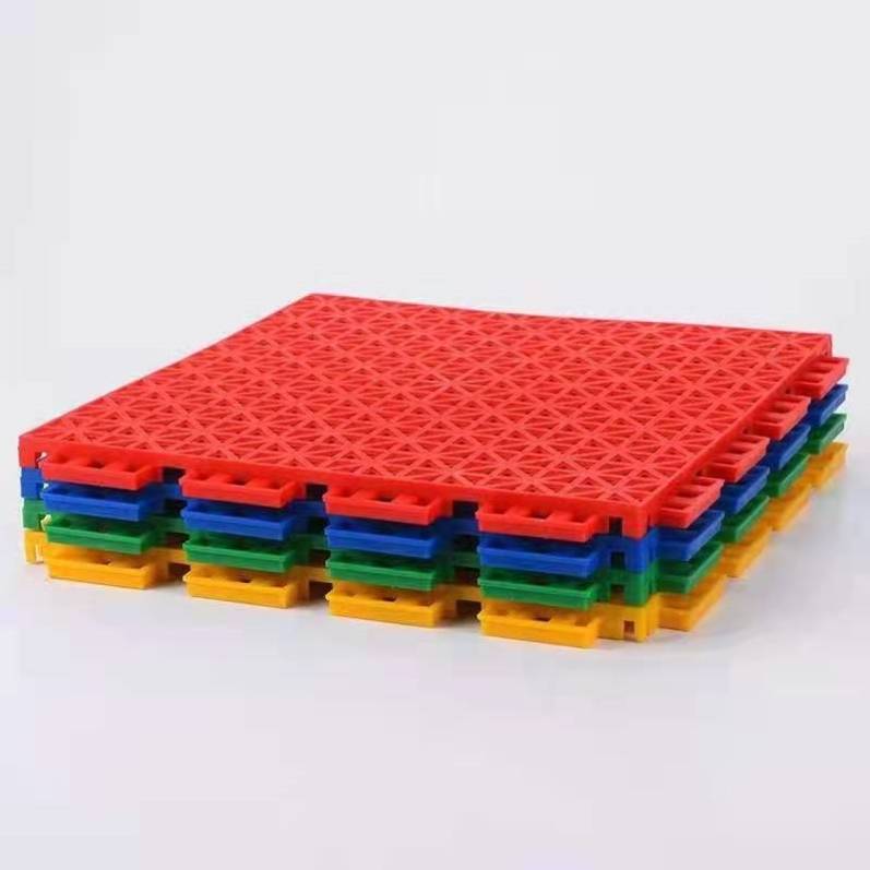 Chongqing Surfing Floor Ping-pong Kindergarten Park Earth Field Swing Ride Ride Campaign