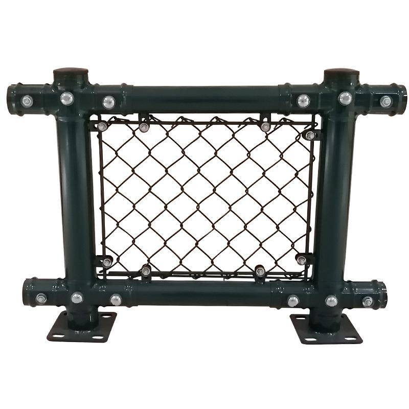 Stadium fence stadium isolation net fence hook the football field school playground sports field iron wire mesh fence