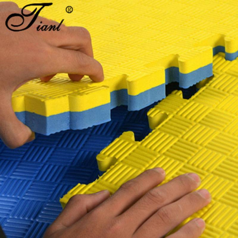 the street-dance-breaking mat fusion is 100x100 thick