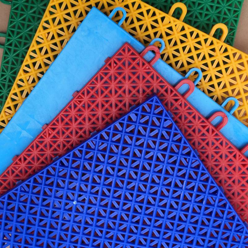 Basketball court assembled suspended flooring Kindergarten outdoor plastic runway badminton outdoor outdoor sports floor mat