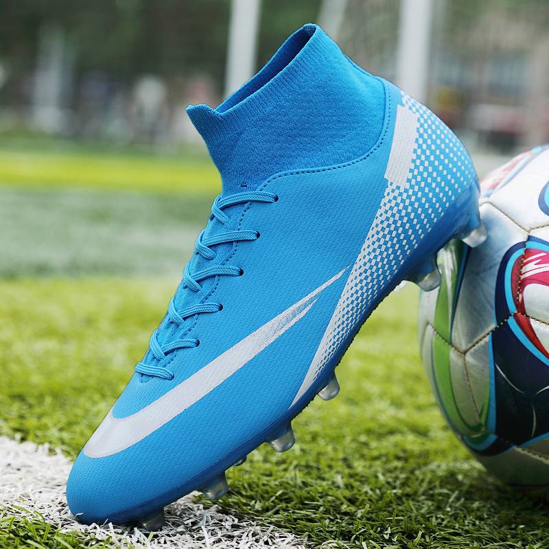 Cristiano Ronaldo new high -top football shoes male and female students broken TF nail adult competition chief training children's straw sneakers