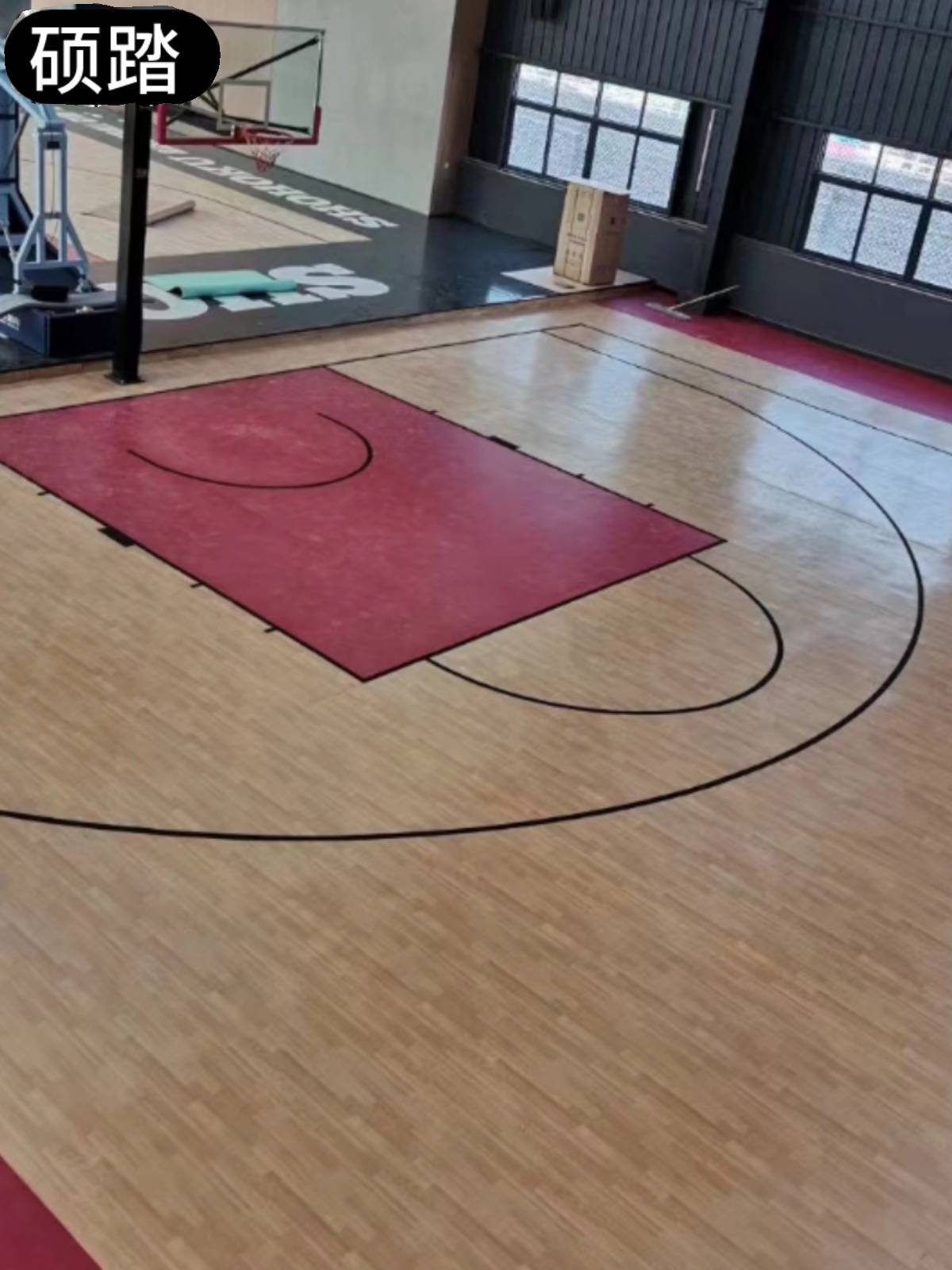 Basketball venue Jelly Professional Interior Basketball Hall PVC Plastic Sports Flooring Plastic Basketball Training Place Gas Cushion