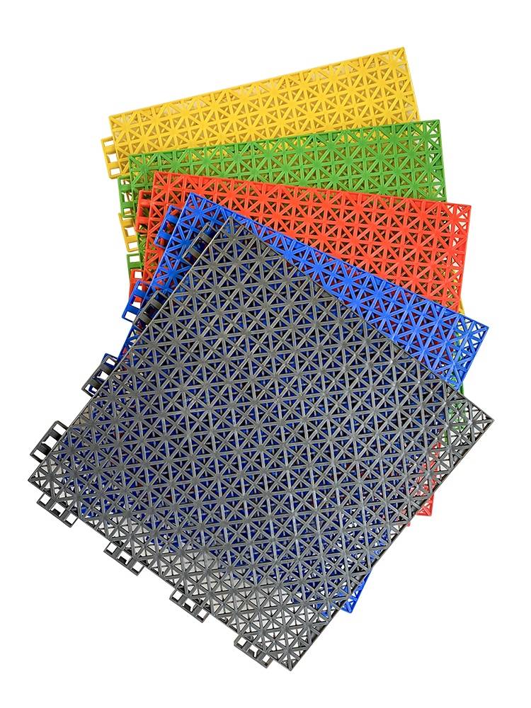 Kindergarten suspended assembly floor outdoor sports field school plastic playground stitching runway floor mat