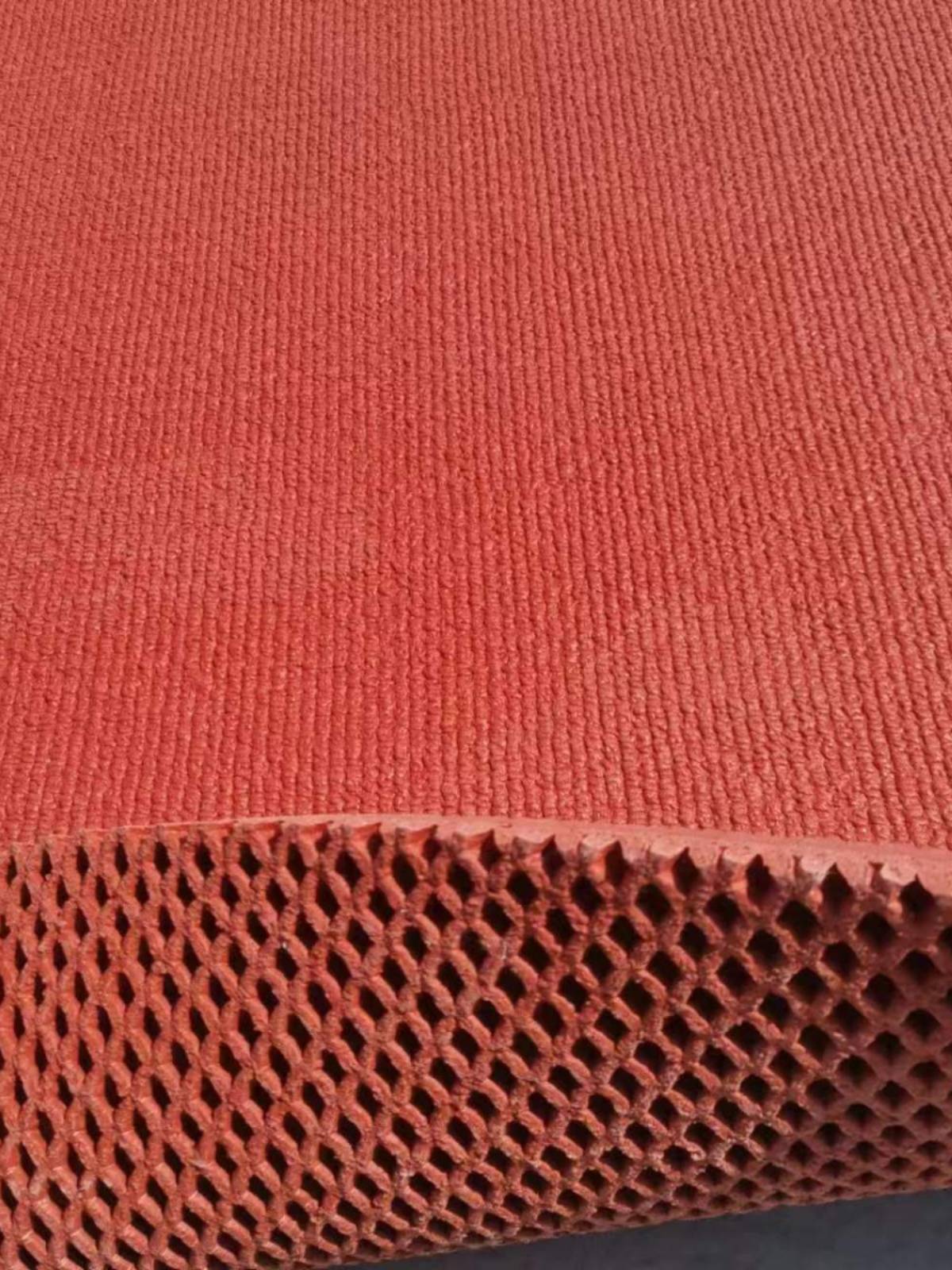 Track and field testing three -level long -level long jumper pads to help runway bunches from jumping pads prefabricated indoor and outdoor finished finished products runway pads