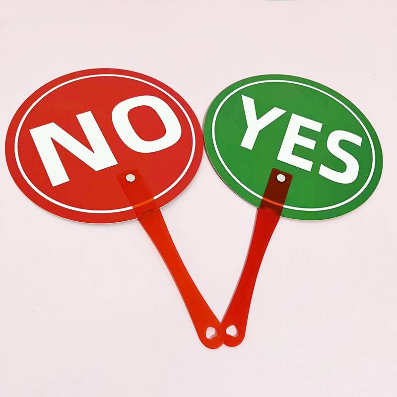 The front yes reverse No hand to lift the card 1