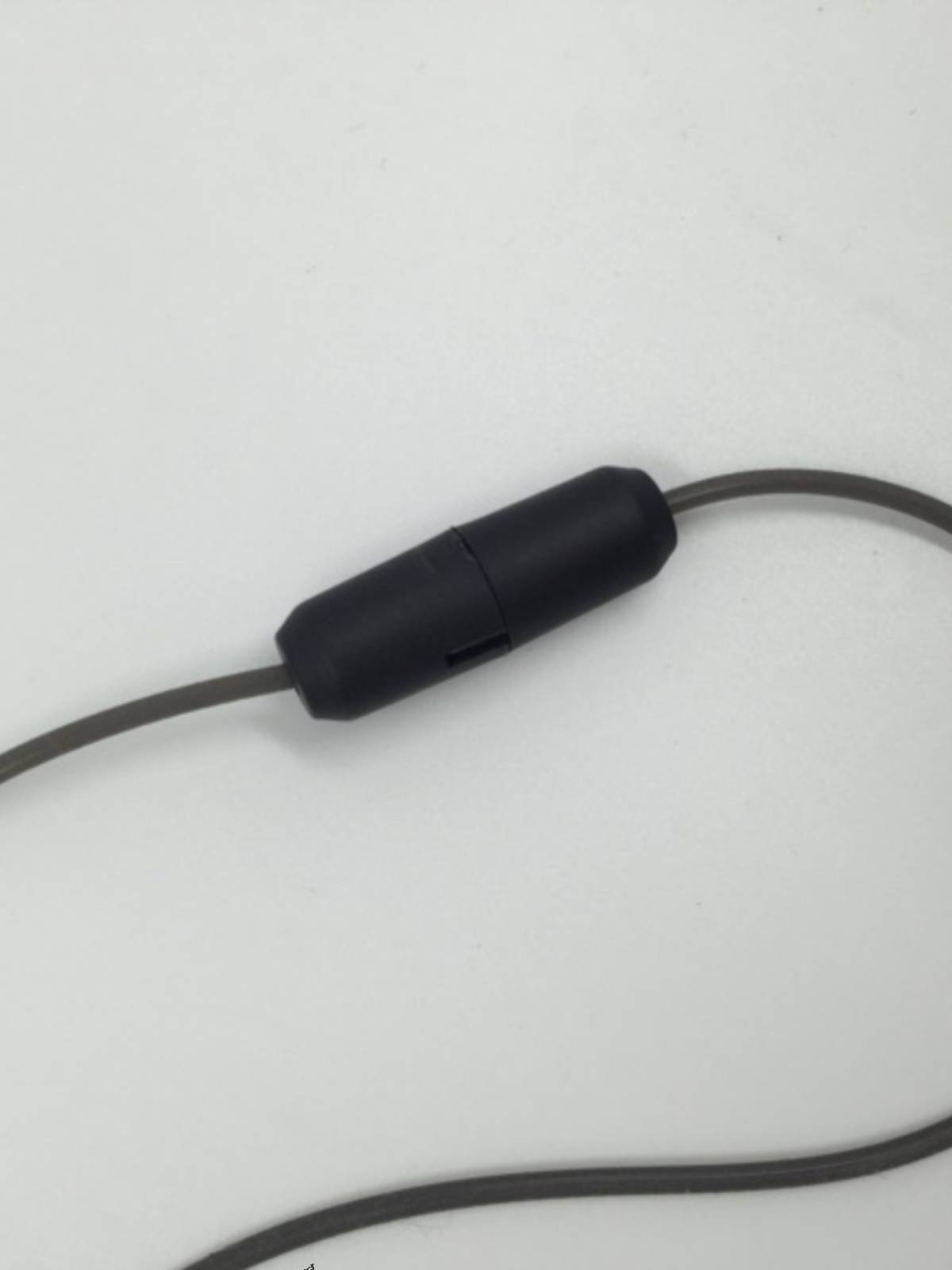 Molten Motten explosion -proof rope basketball referee NBA/FIBA referee whistle