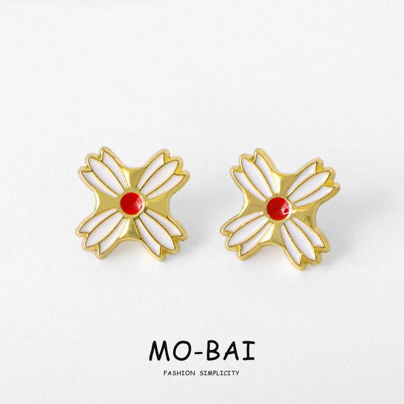 Autumn frost brooch [2 installation]