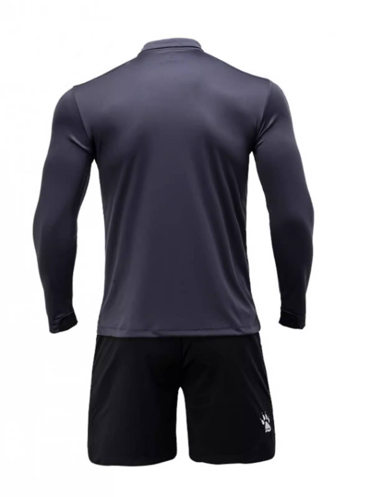 The football referee's long-sleeved cuffs