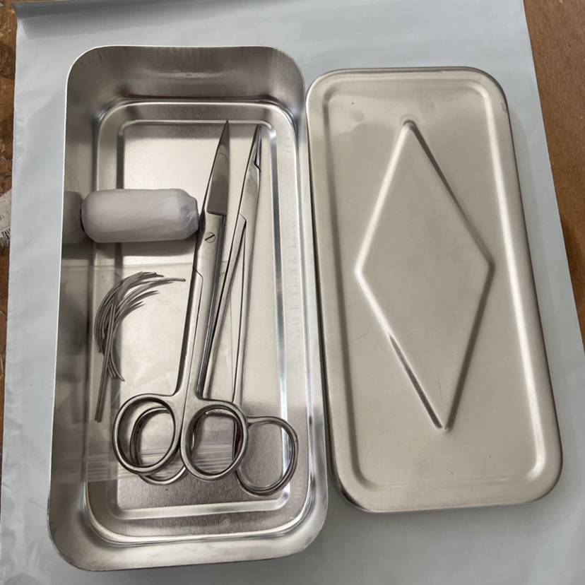5 -piece set (needle+line+needle clamp+surgical scissors+aluminum box)