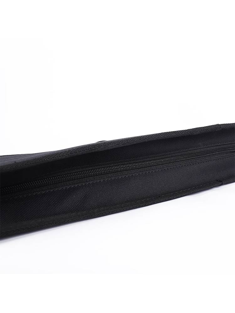 The football referee kit contains a bag of the referee's kit, a red-and-yellow pick-up