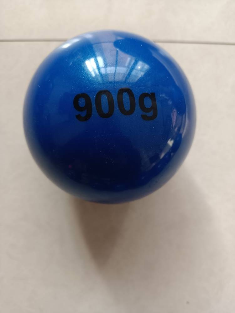 900 grams