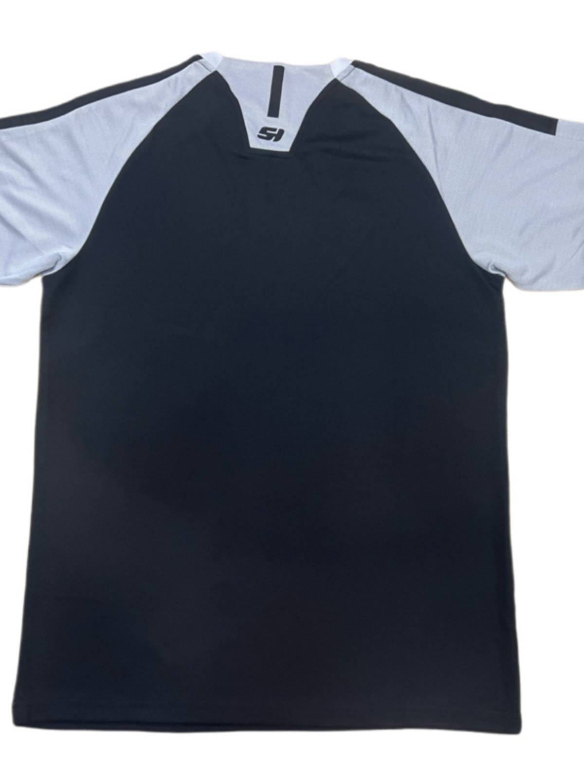 Sanheng sponsoring basketball referee takes the provincial league referee to take the black referee to take the shirt short -sleeved print printing number