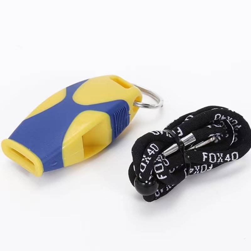 Yellow and blue bag gum whistle (paper card installation)