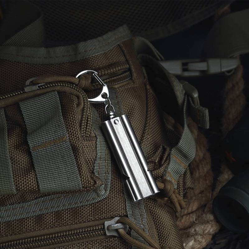 Customized engraving dual -tube high -sound port whistle outdoor survival sentry earthquake life -sale fire referee whistle premiere equipment