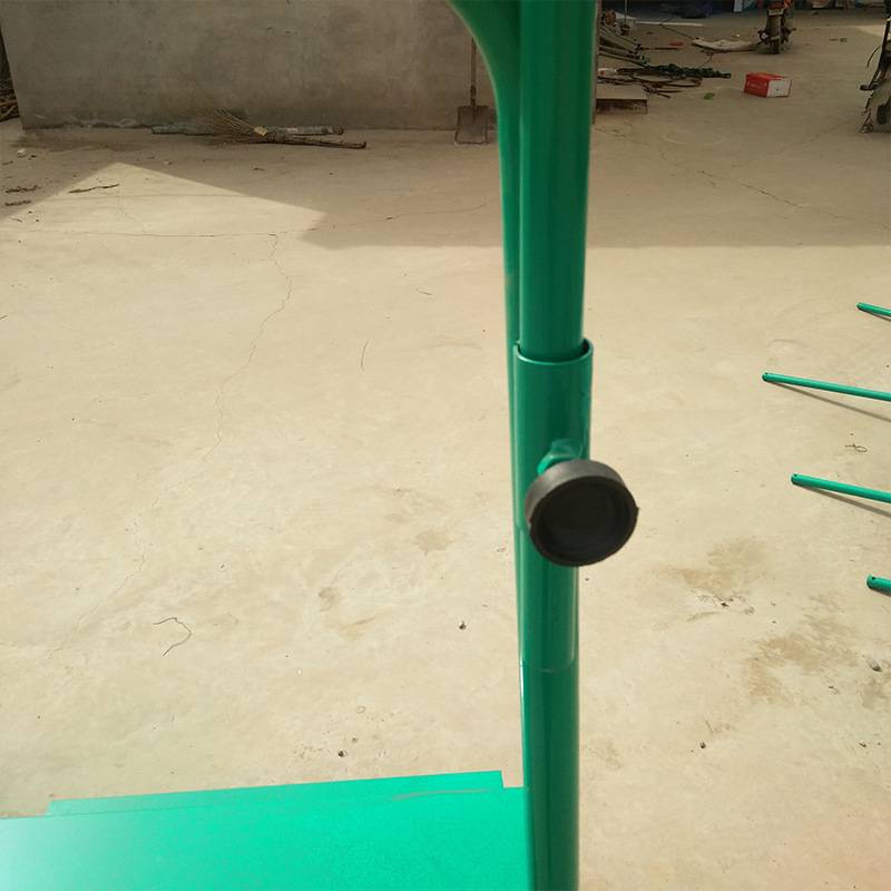 Thickened band wheels -mobile command ordering Taiwan campus track and field motion equipment referee supplies to send cigarette screen