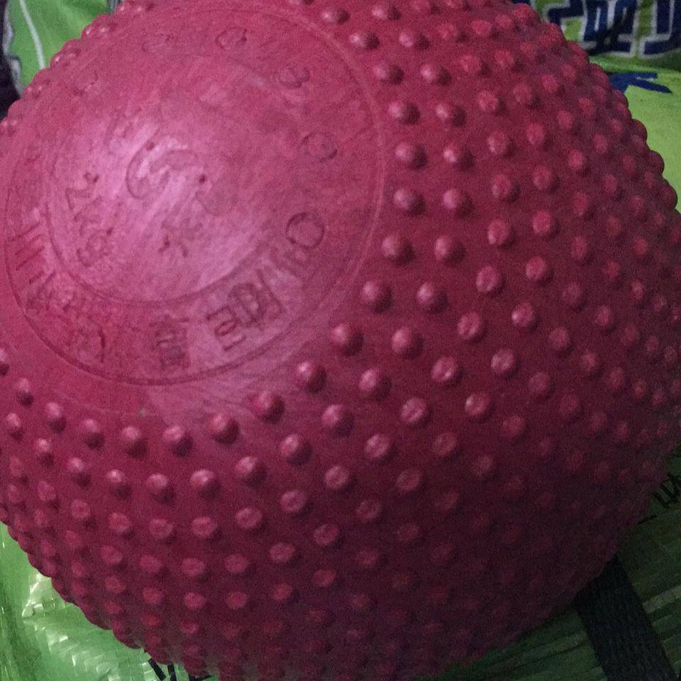 Solid ball 2 kg of high school entrance examination special rubber ball 1kg primary school middle school students solid ball free of inflatable shot shot