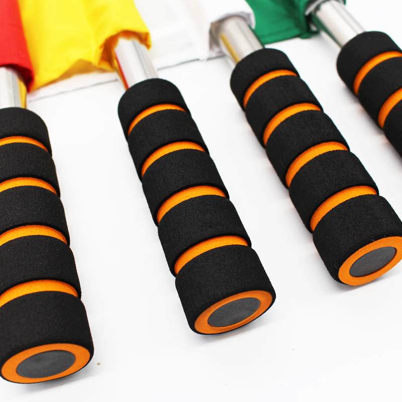 The game issued the flag traffic command flag signal flag referee flag football side flag -hand flag, track and field railway hand red and white