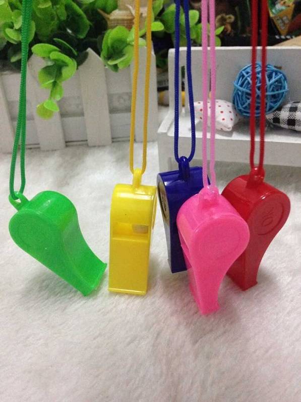 Plastic whistle sports competition supplies Judgment whistle children toy fans cheer for cheering stalls wholesale
