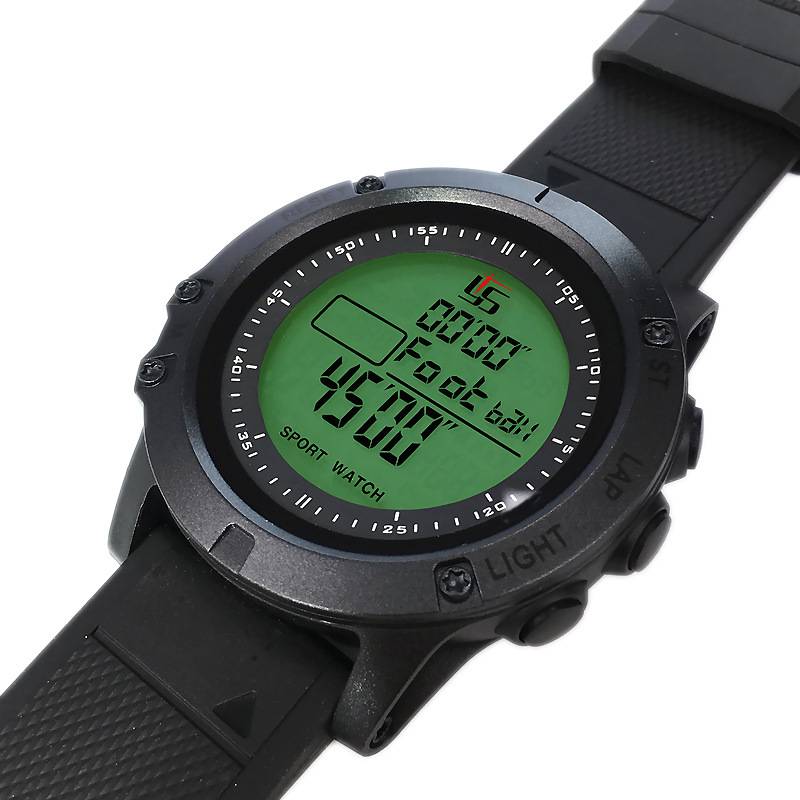 The football referee's running exercise timer is 100 laps of time off