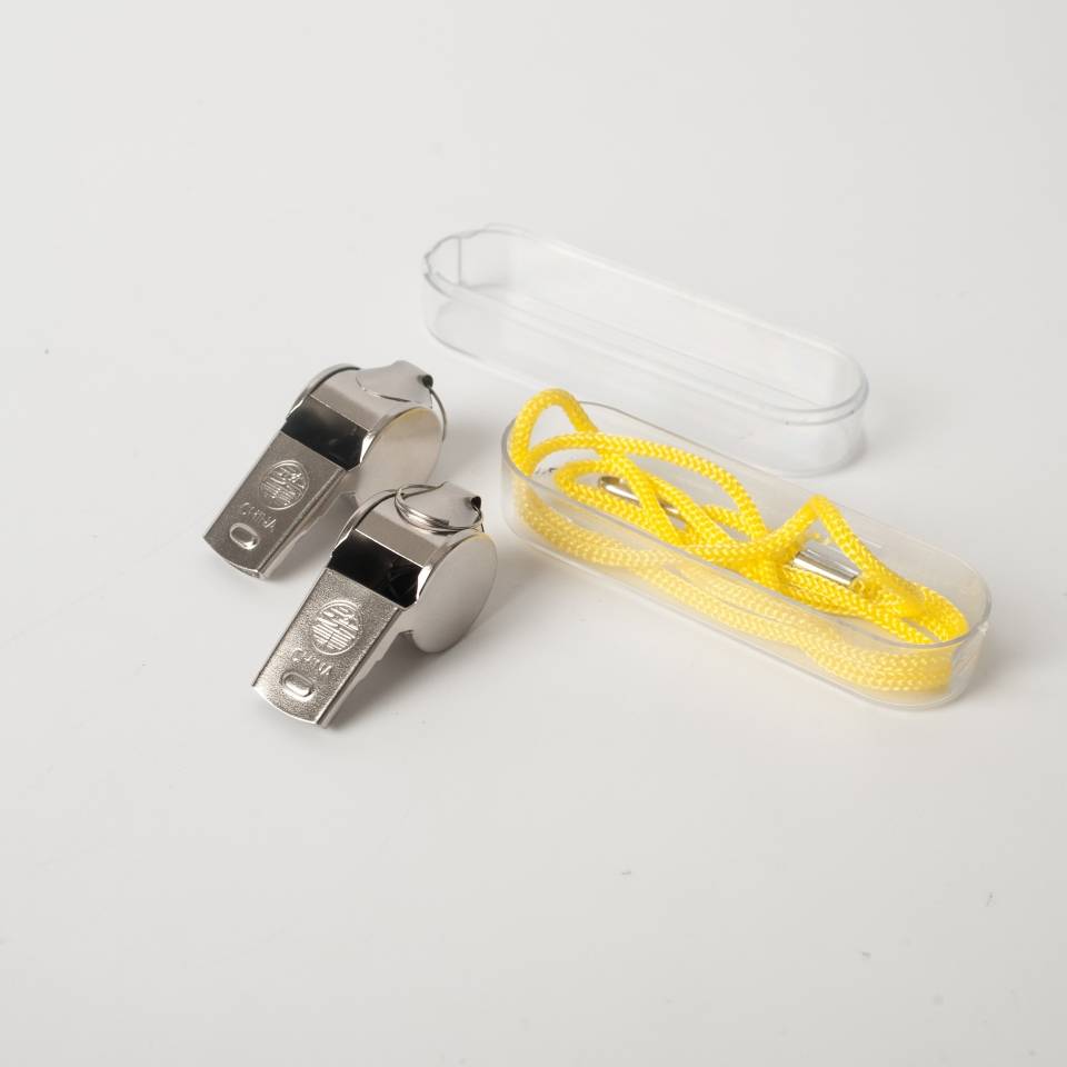 6 -shaped whistle with a rope with 1 (buy two get one free, buy one or not get it)