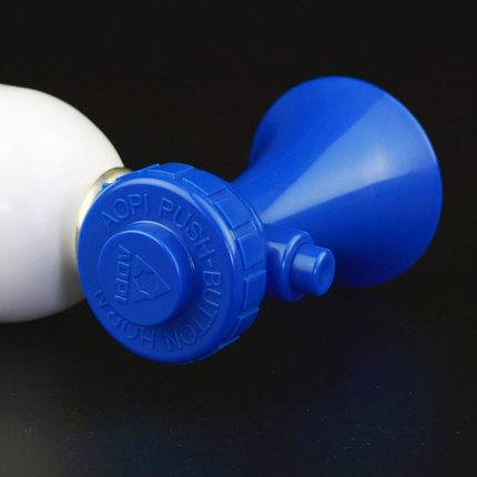 8 -year -old shop AOPI Olympic track and field competition to make a whistle running athlete gas ammonia speaker referee order equipment