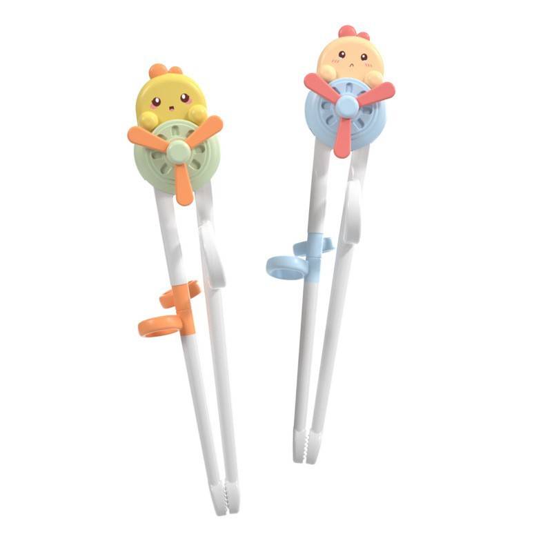 A baby chopstick with a baby trainer to train children in cross-border heat and food