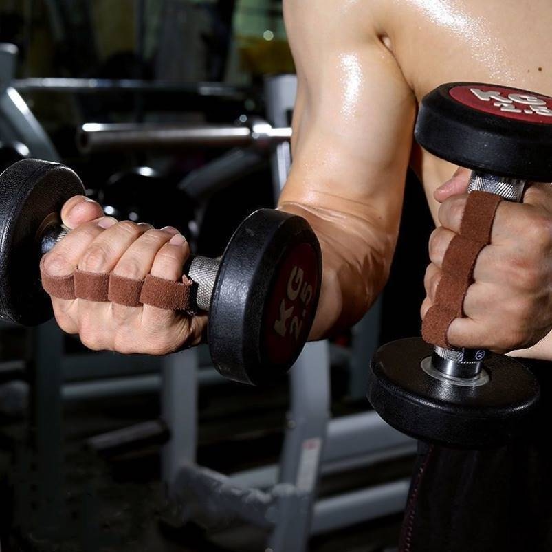 Fitness gloves B binding upward grip with men's four -finger fitness palm picked piano auxiliary glove women's training equipment