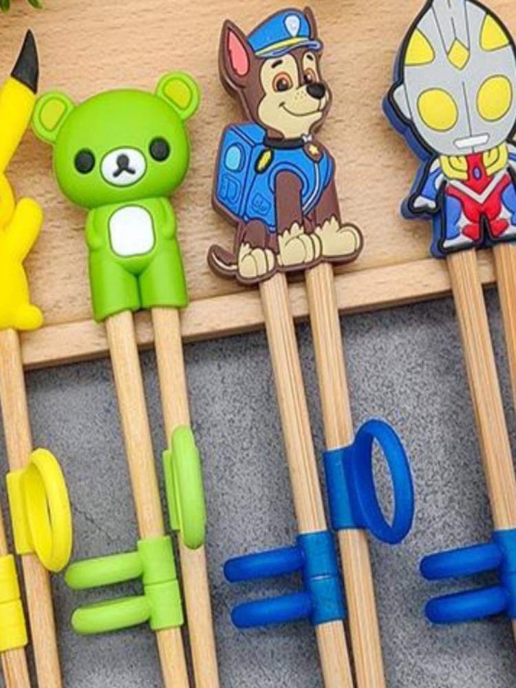 Ultraman spoon baby chopsticks training chopsticks practice learning chopsticks set two -stage children's auxiliary chopsticks 5 years old