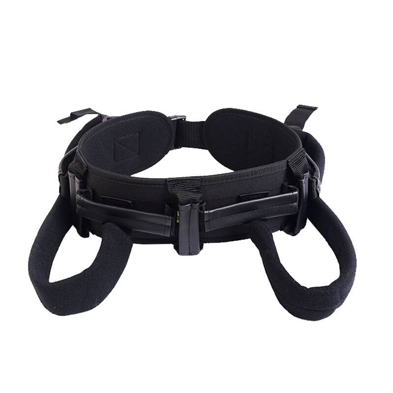 The old man gets up the auxiliary career care transfer and the waist bands the elderly to move the belt to help the chest torture training the belt