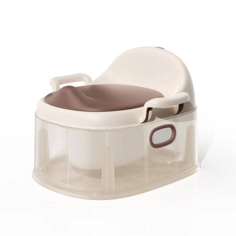 To train home-based toilet children to pee in a toilet for girls and to help their babies