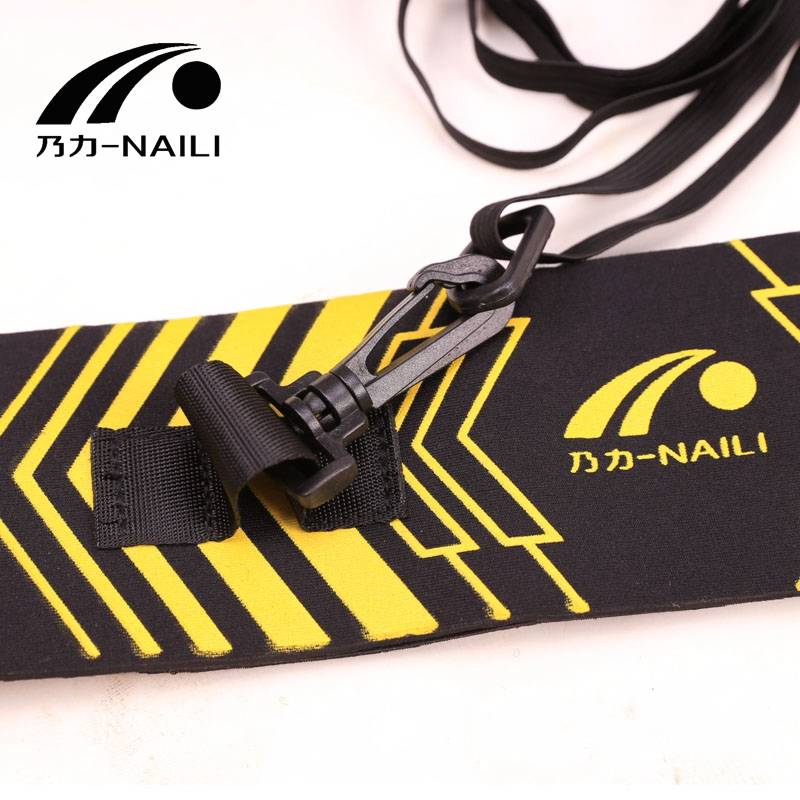 A ball-to-ball back-to-back ball belt for children in primary and secondary school with ball-to-ball control equipment