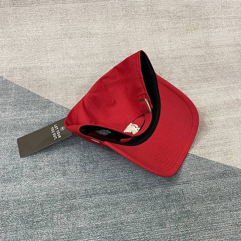 47 High -quality new soft top hat Liverpool red peaked hat tide men and women embroidered baseball hat fans products