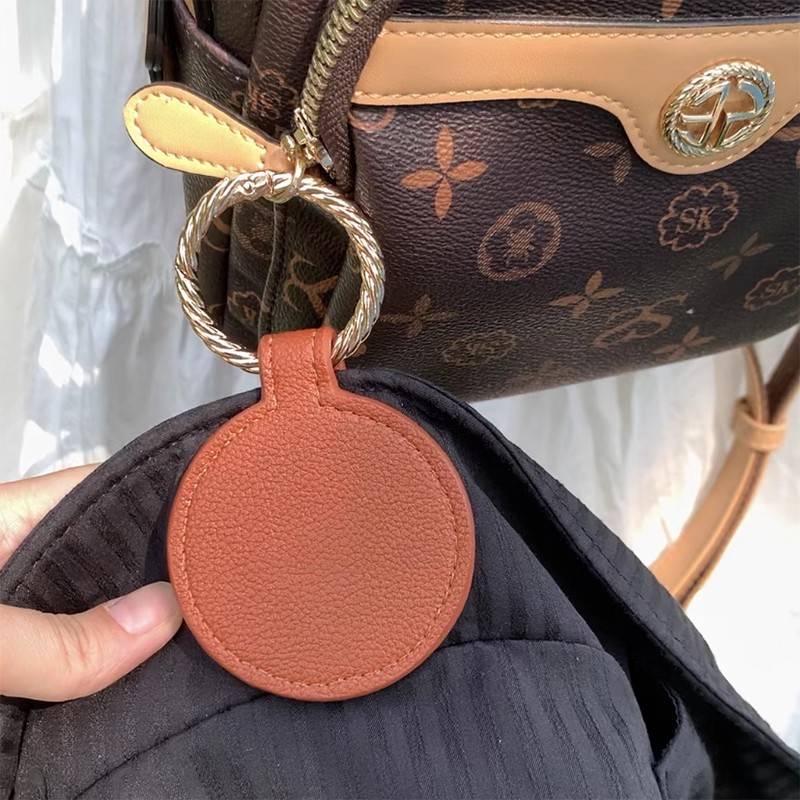 Round hat clip (brown 1) strong magnetic suction