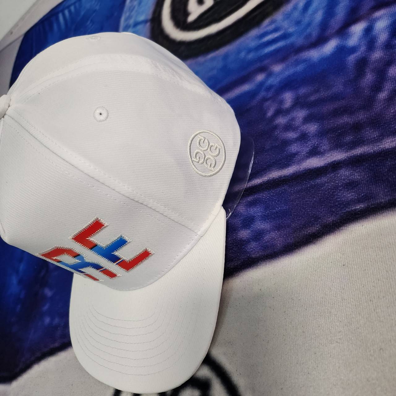 The 2024 season new golf peaked cap baseball hats Korean version of men's sunscreen and leisure activity can adjust the youth