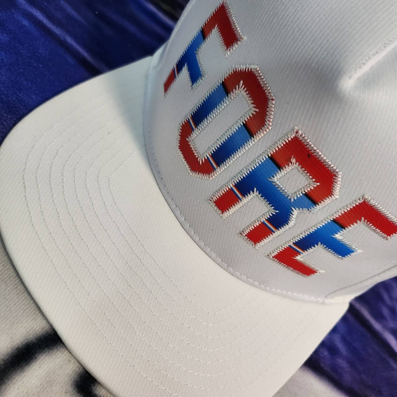 The 2024 season new golf peaked cap baseball hats Korean version of men's sunscreen and leisure activity can adjust the youth