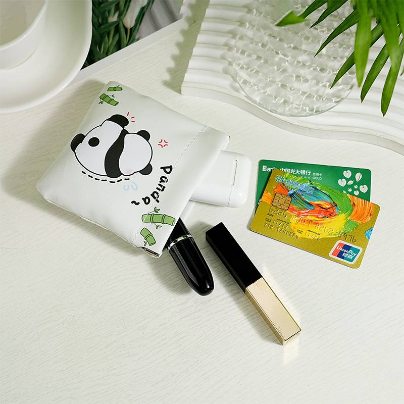Cute Panda Sheeton Automatic Closing Data Cable Caps Cable Piece Person Person Portable Portable Digital Bag