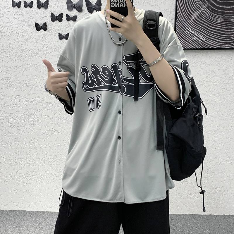 Courtes of cardigan short -sleeved T -shirt Men's summer INS Hong Kong style retro baseball uniform top tidal brand loose and handsome five -point sleeve