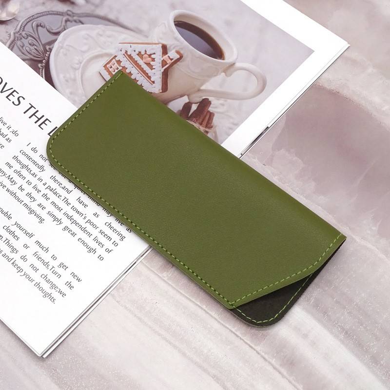Green flat line (large)