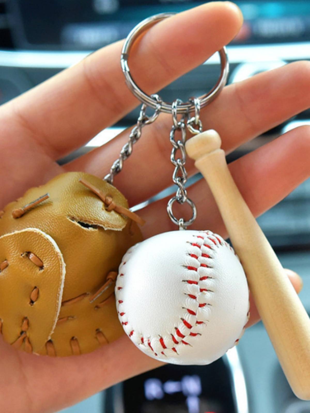 Cross-border bursting of baseball key buttons, imitating a mini baseball glove key chain sports item