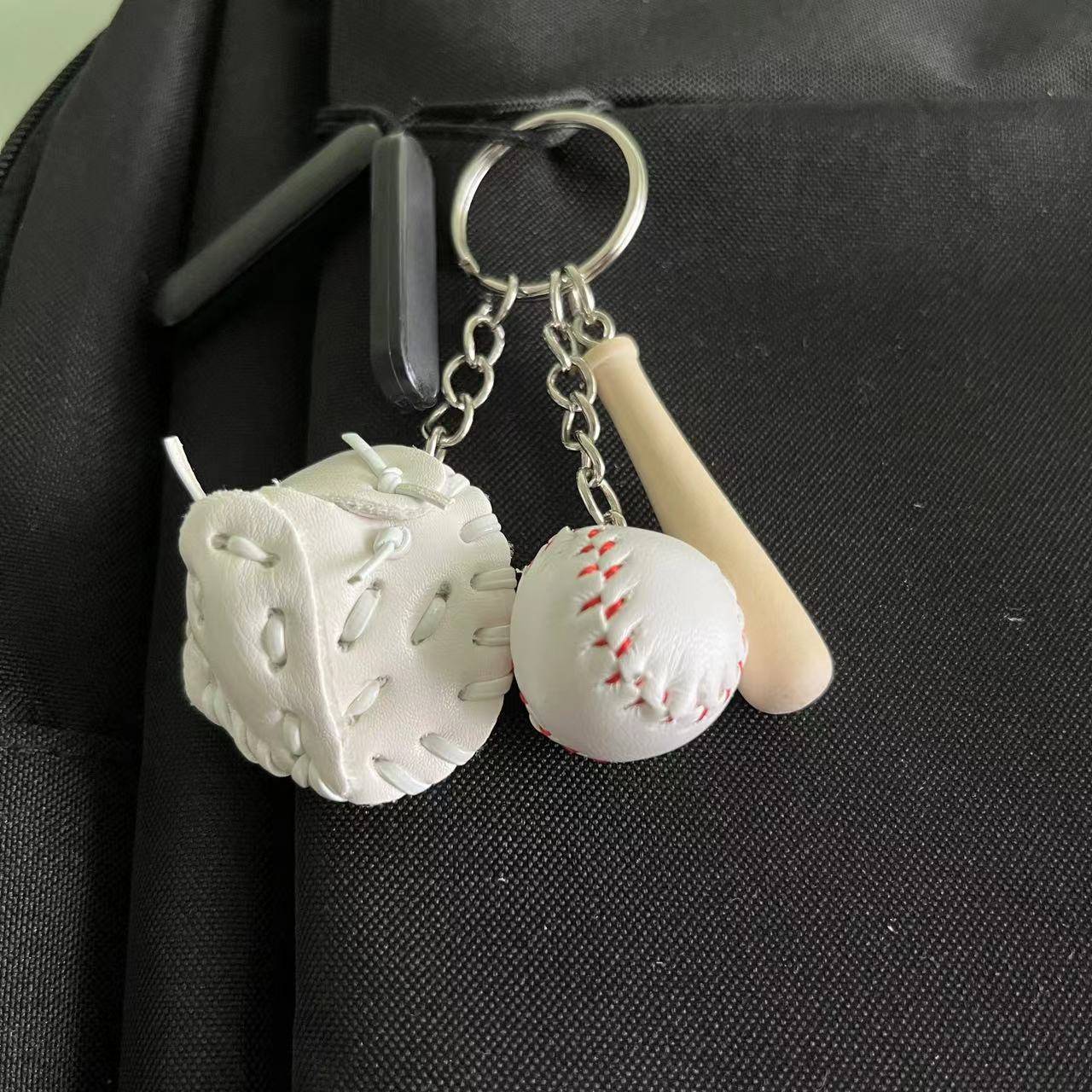 Three -in -one, 2cm white ball white