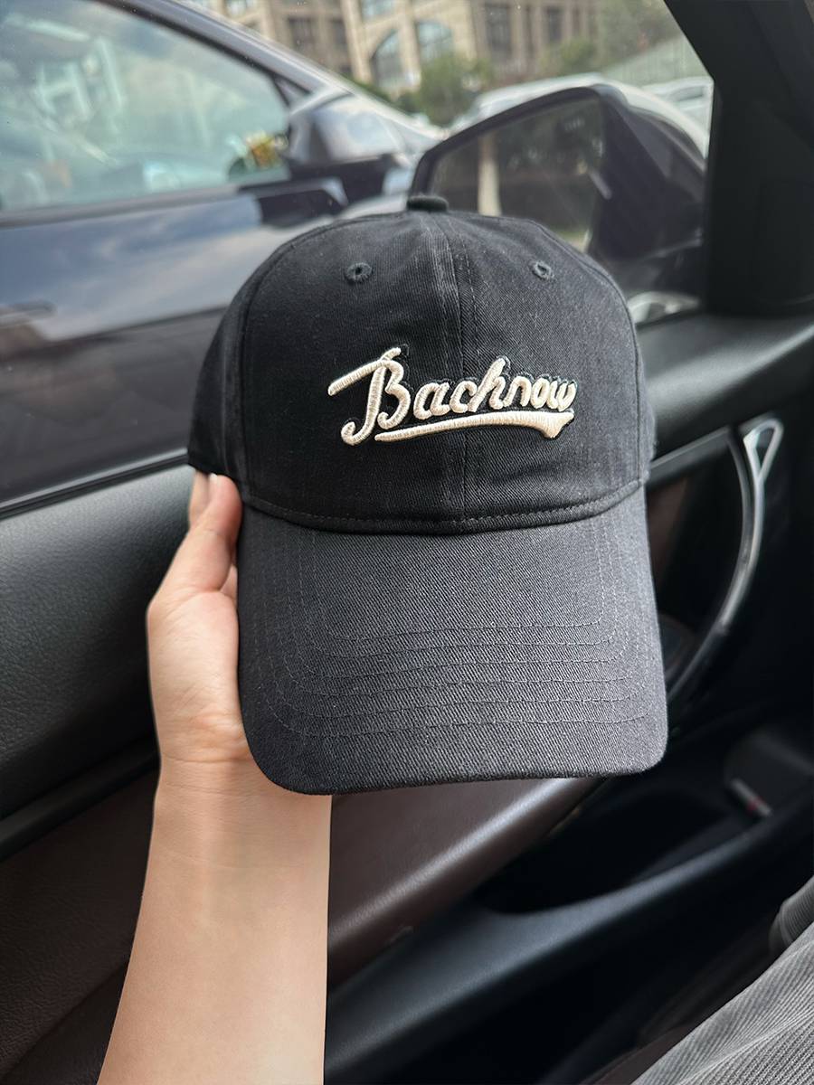 BanLicat Korean version of the big head enclosure baseball hat Men and women couples wide face face, small all -match alphabet duck tongue hat tide