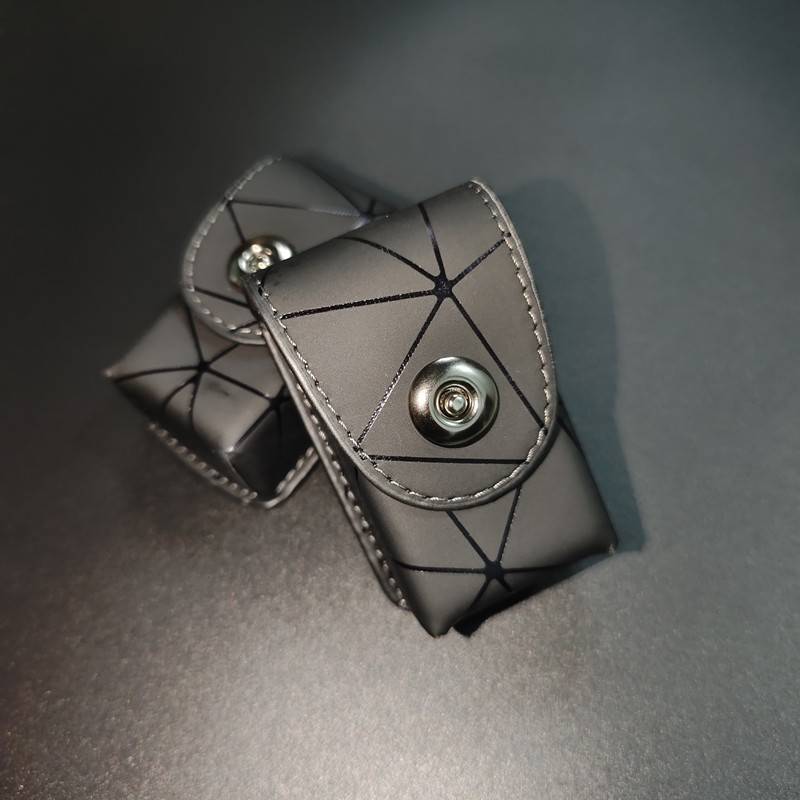 Folding old flower mirror waist -hanging leather box Middle -aged and elderly male magnets sucking covered flower high -quality leather folding storage box