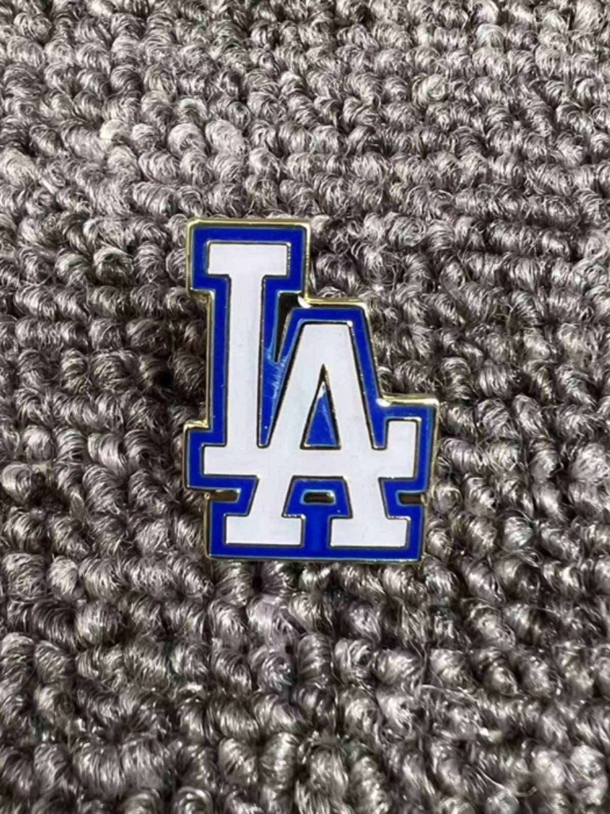 US -job baseball metal badge baseball theme hat chapter medal broochemical