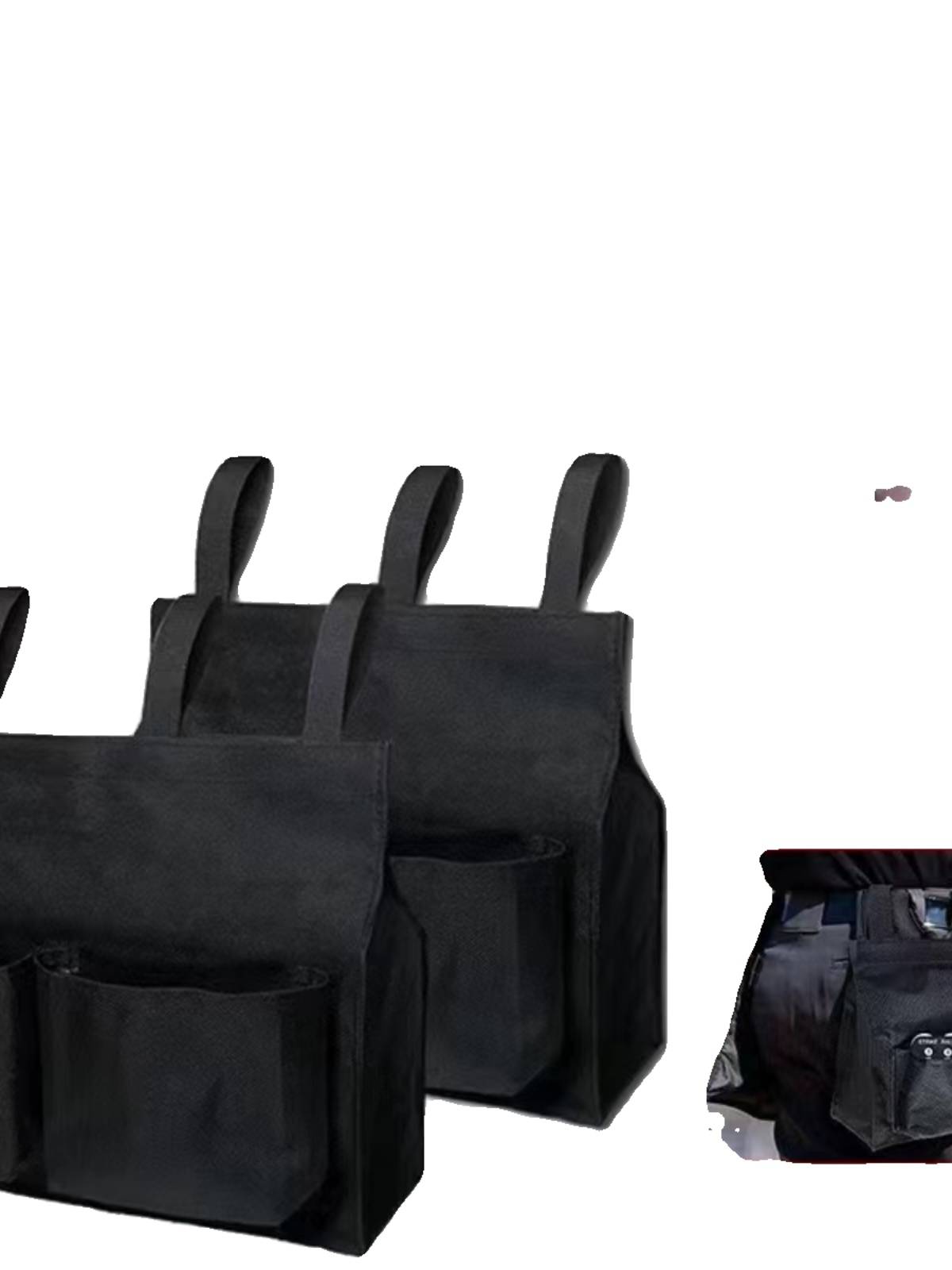Baseball referee's billet bag was supposed to have three large-capacity grinding sets of brushes