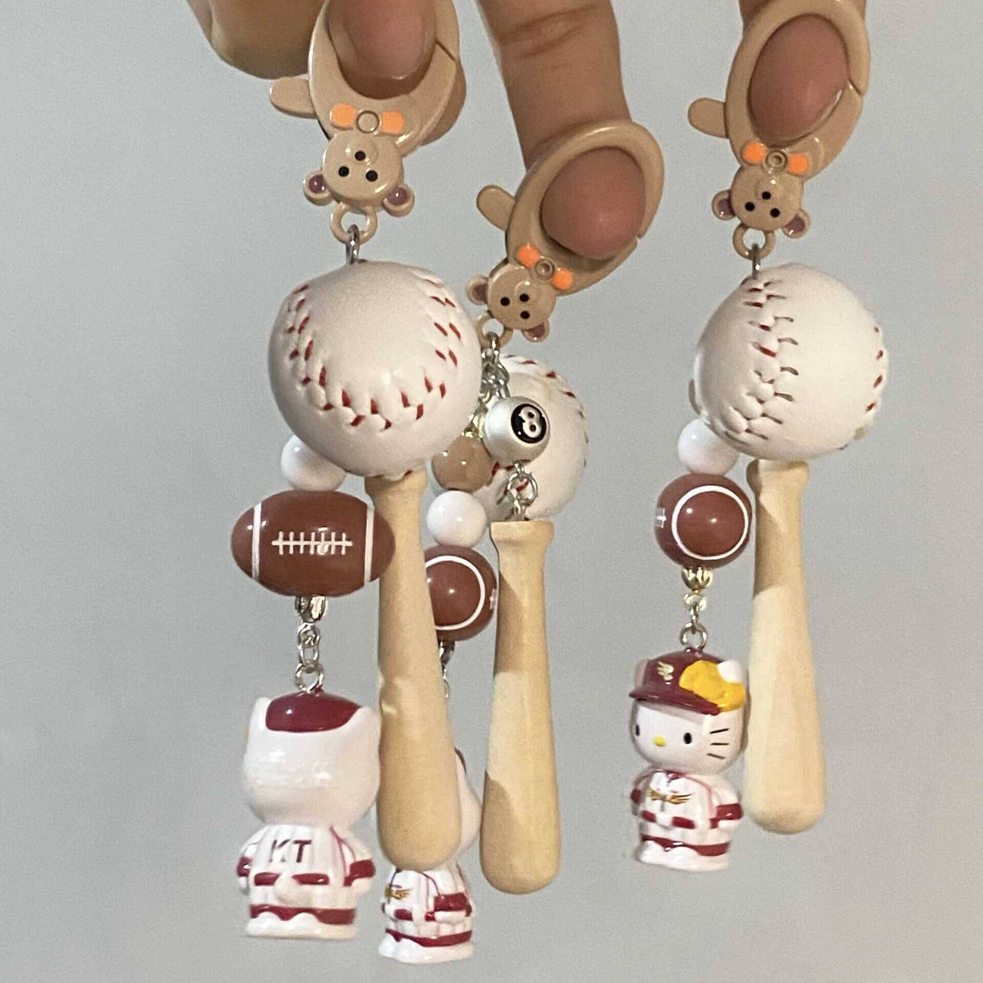 Xiaohongshu is the same DIY baseball fans gifts, sporting goods accessories accessories mini baseball key ring pendant