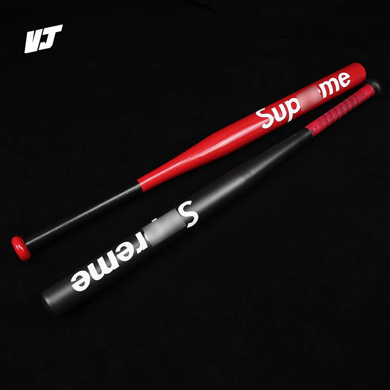 Baseball rod car on the defense on the body of the defense on the body of the defense, the tide brand, the car baseball stick, the men's car to fight the inner artifact in the car