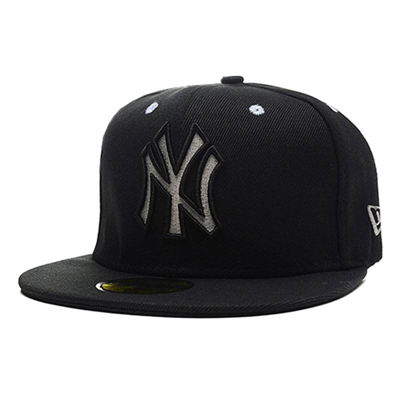 Hip -hop flat on the hat, big head, men and women youth high -top slim caps, irreplaceable flat hats ins,