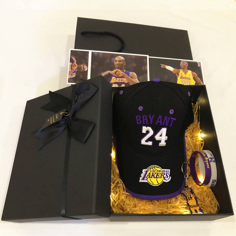 Lakers Kobe the same hats, basketball, duck tongue hat baseball cap peripheral souvenir birthday gift male girls