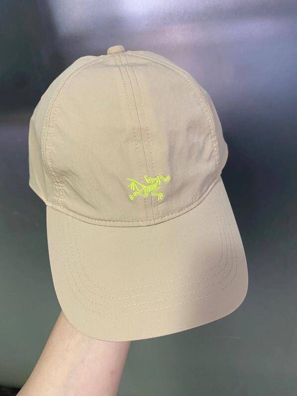Spot ARC'Teryx's Ariter Bird Outdoor Blood Baseball Hat Golden Standard Embroidery Sports Shadow Hat Duck Tongue Hat